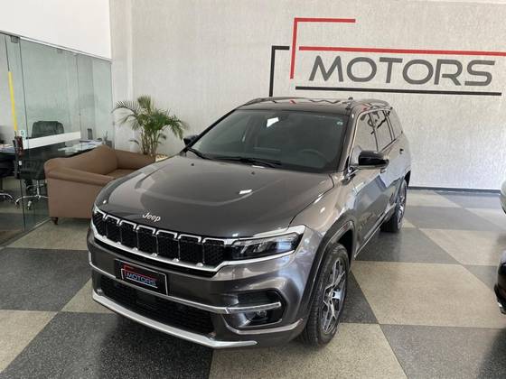 JEEP COMMANDER 1.3 T270 TURBO FLEX OVERLAND AT6 JEEP COMMANDER 1.3 T270 TURBO FLEX OVERLAND AT6